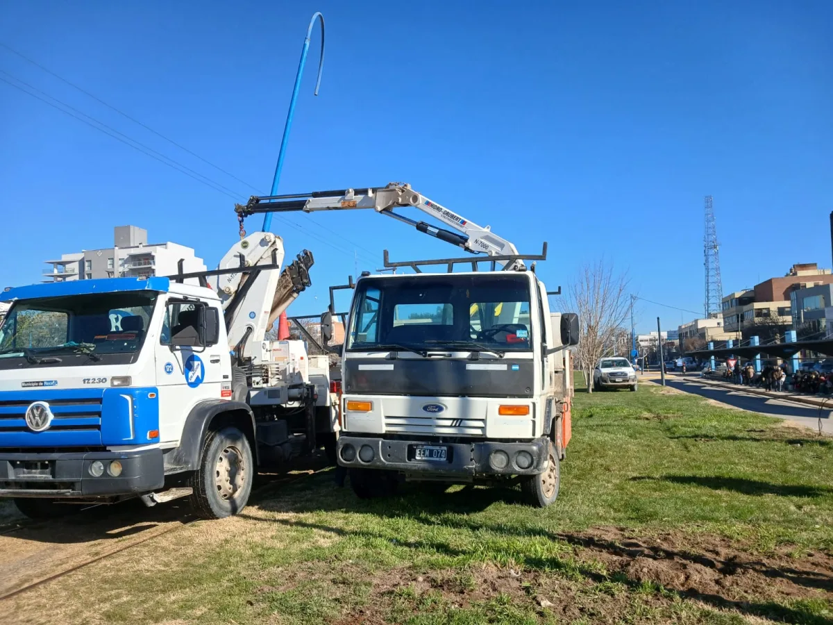 Mejoras en el alumbrado público con nuevas columnas y LED