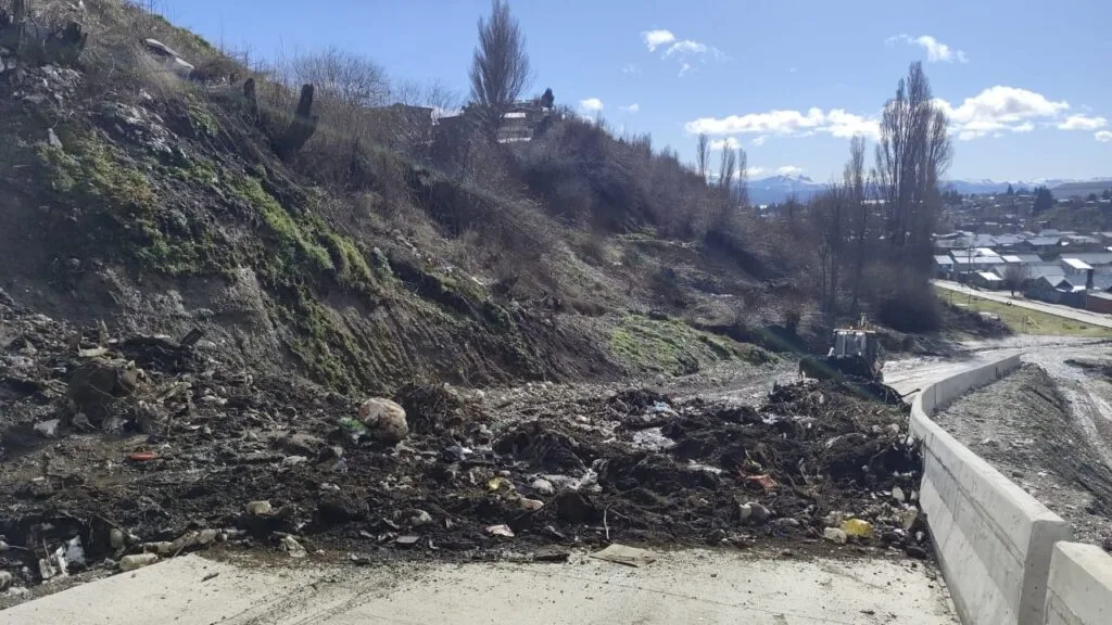 Avances en la seguridad de la Barda del Ñireco para los vecinos