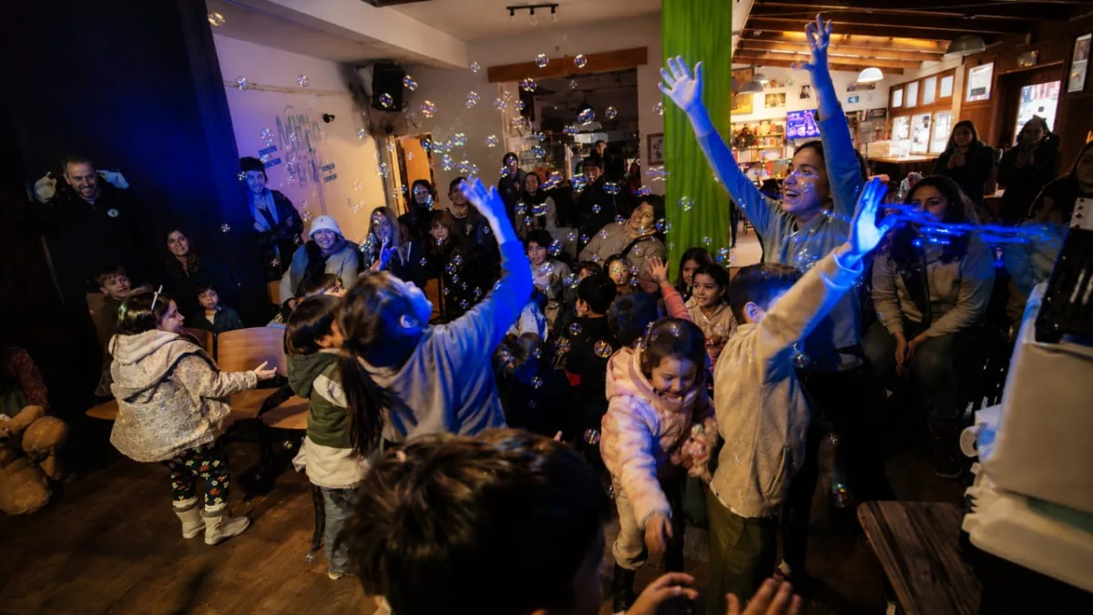 Educación en tenencia responsable continuó en Bariloche a pesar de la nieve