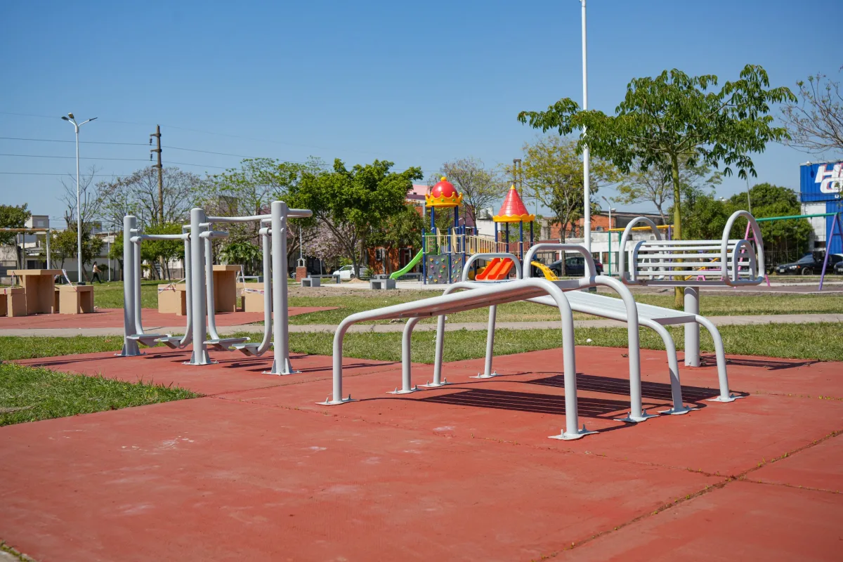 Avanza la remodelación de la plaza San José en Corrientes