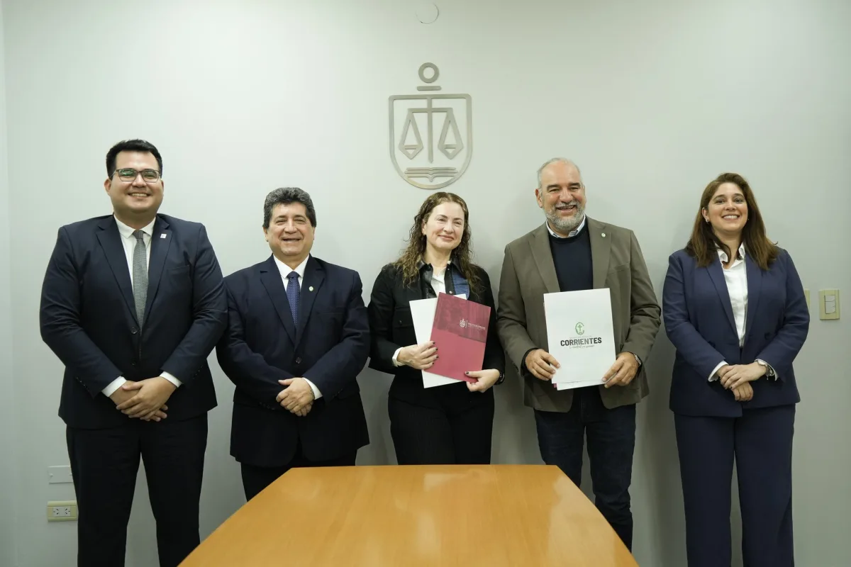 Convenio entre el Municipio y la Facultad de Derecho para estudiantes