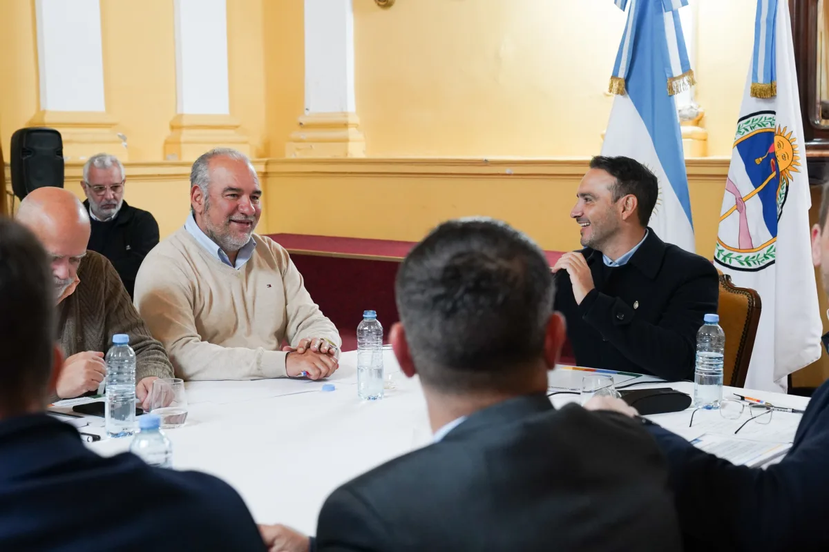 Polich habló sobre riesgos de lluvias en reunión de Defensa Civil