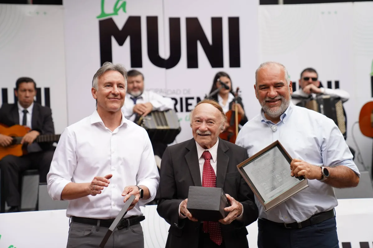 Reconocimientos a músicos chamameceros en la Vigilia Municipal