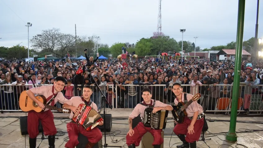 Celebración del Chamamé en Goya reunió a músicos y familias
