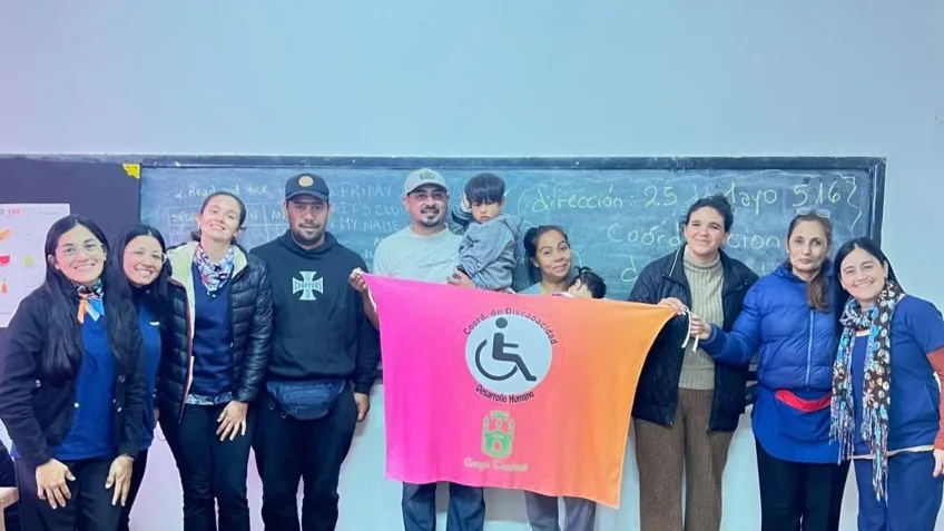 Charla informativa en la Escuela 733 para padres de Goya
