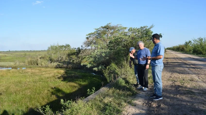Mantenimiento y limpieza del arroyo Huajó en Goya