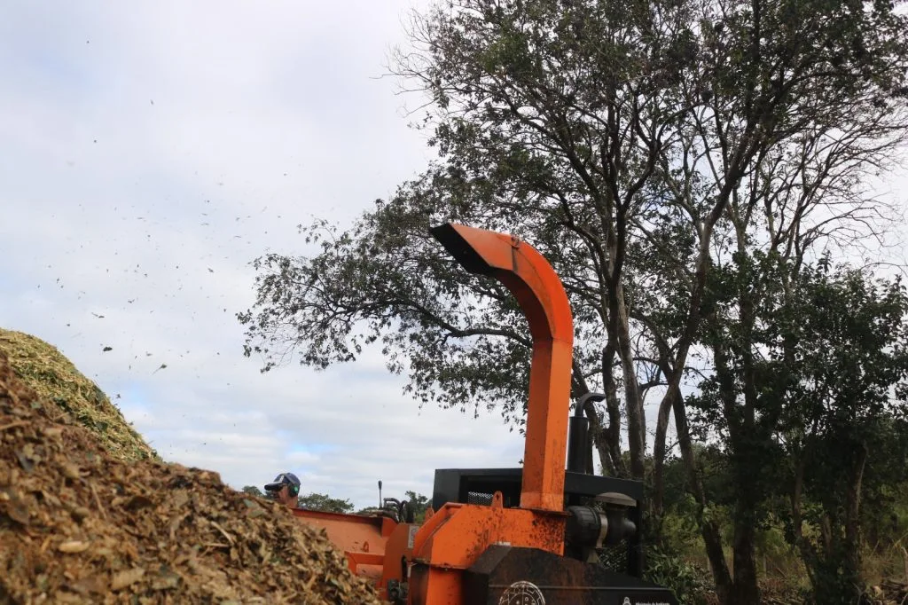 Oberá reutiliza restos de poda con nuevo sistema de chipeado