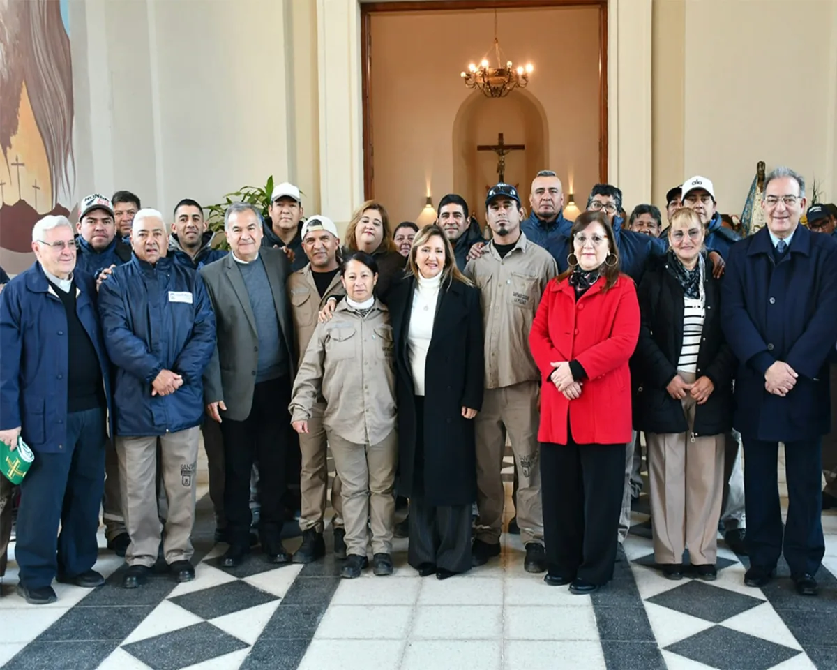 Cementerio La Piedad inauguró murales en su 140º aniversario