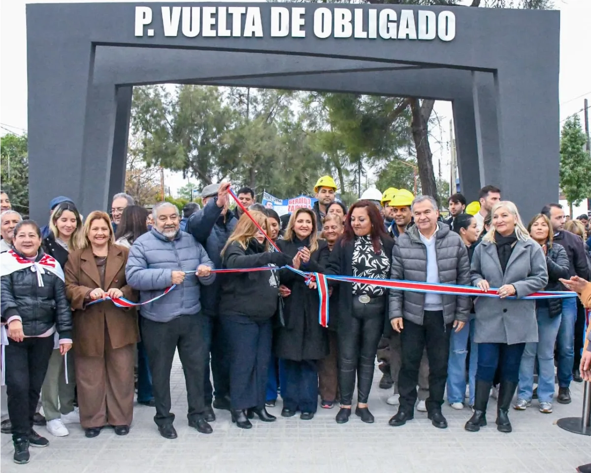 Inauguración del Paseo Vuelta de Obligado en Almirante Brown