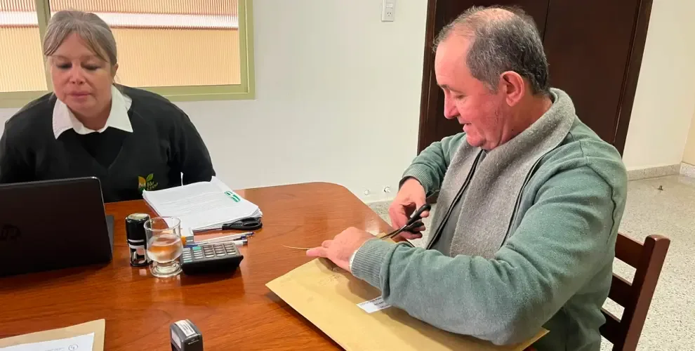 Recreo fortalecerá sus obras con nueva motoniveladora