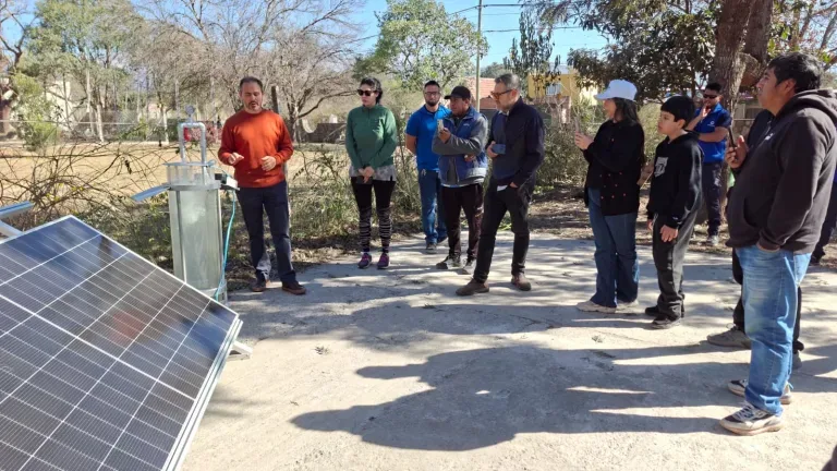 Capacitación sobre calefones solares se realizó en la ciudad