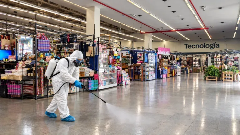 Fumigación programada en mercados municipales para septiembre