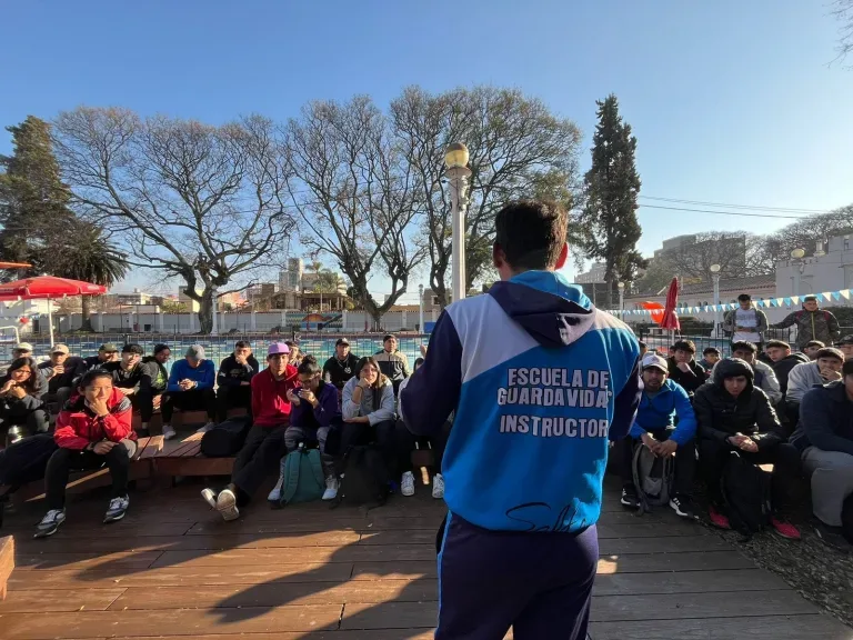 Inscripciones abiertas para guardavidas en la temporada 2026/2027