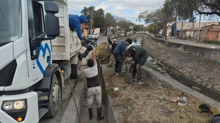 Liberación del canal 16 de Septiembre beneficia a los vecinos
