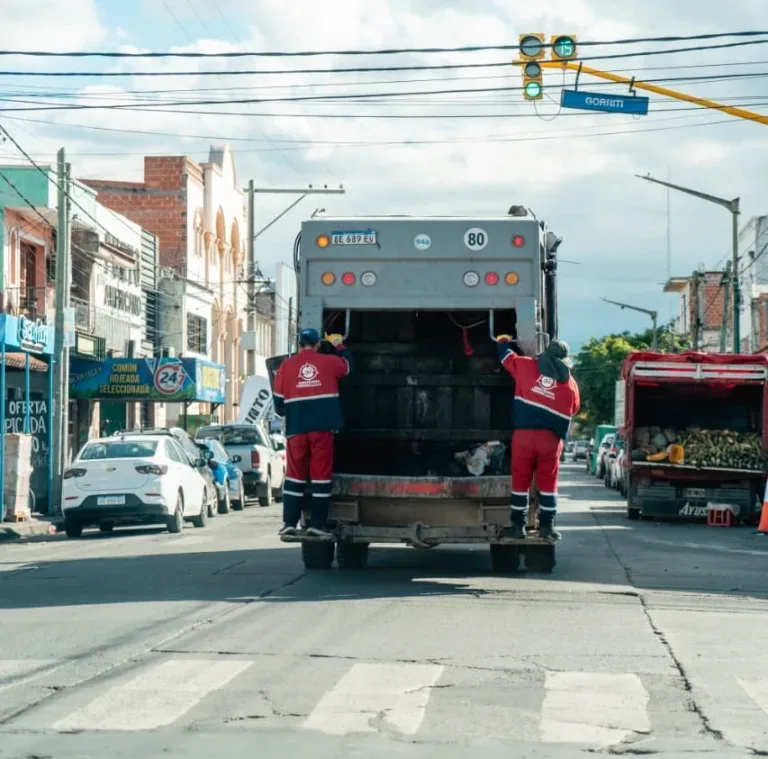 Servicios municipales y muestra fotográfica para el fin de semana