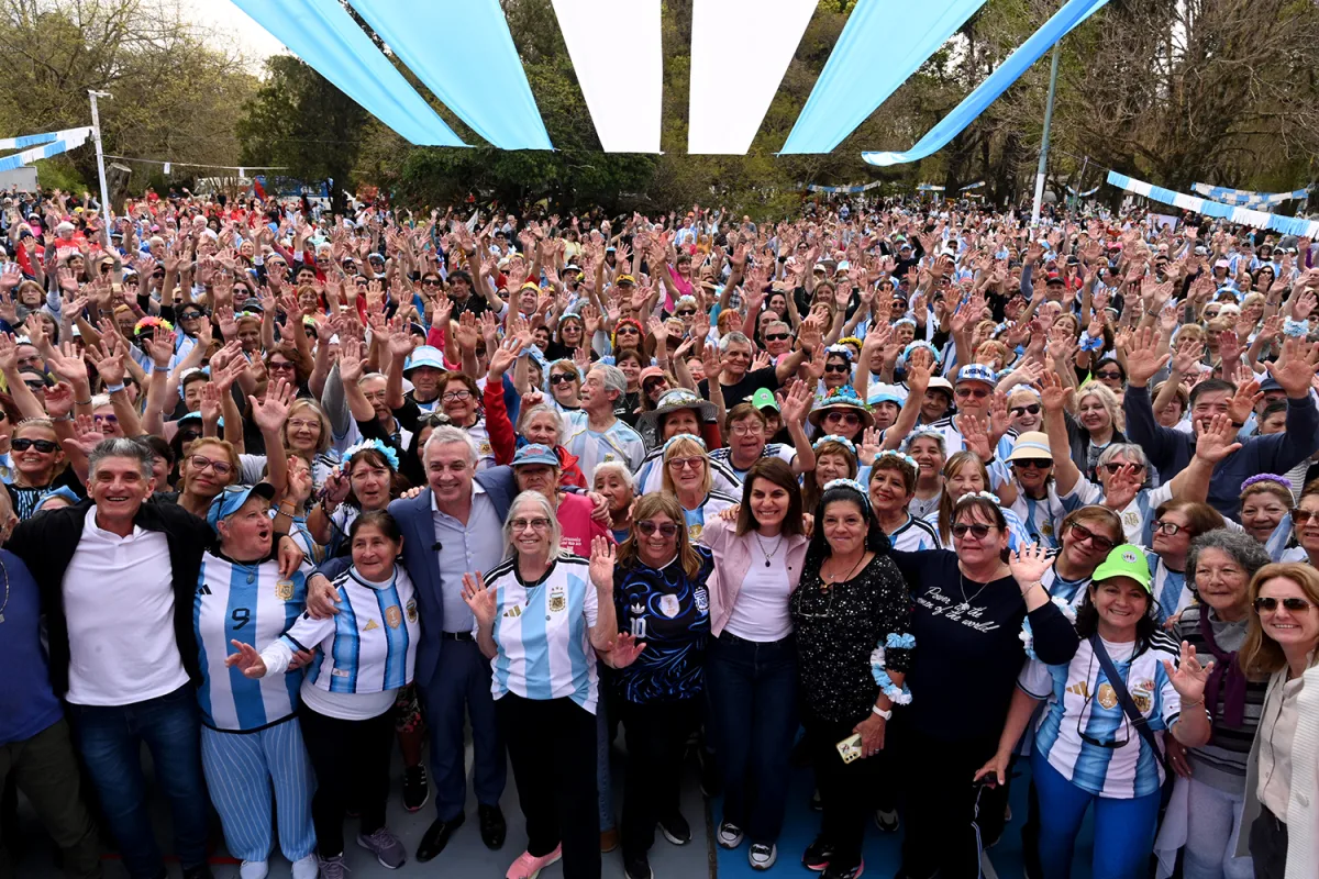 Celebración del Día del Jubilado reunió a miles en Tigre