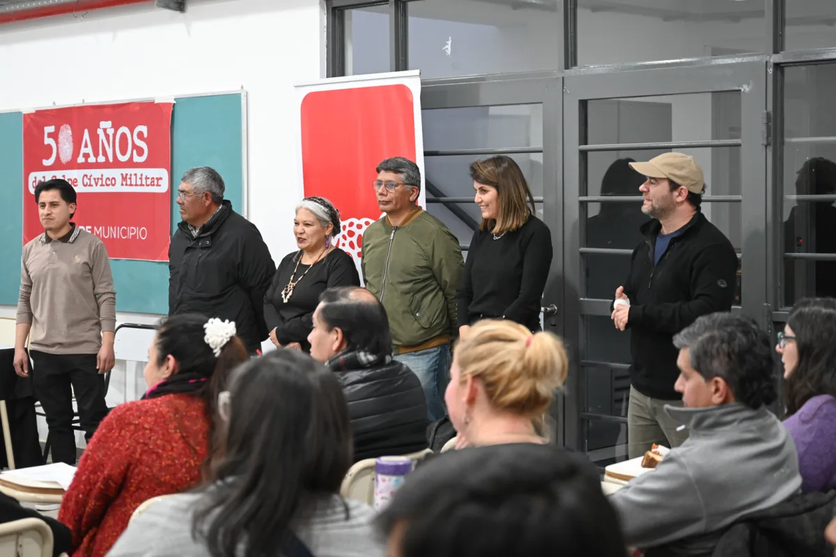 Tigre entrega diplomas del curso de Quechua a nuevos estudiantes