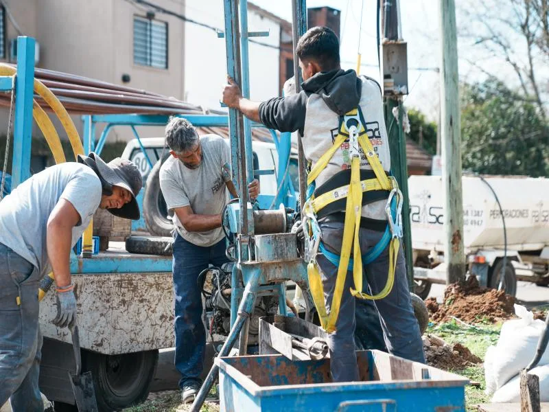 Nuevas bombas depresoras mejoran el drenaje en Temperley y Lomas
