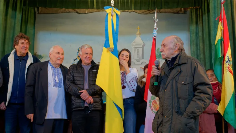 Berazategui conmemoró el 35° aniversario de la independencia de Ucrania