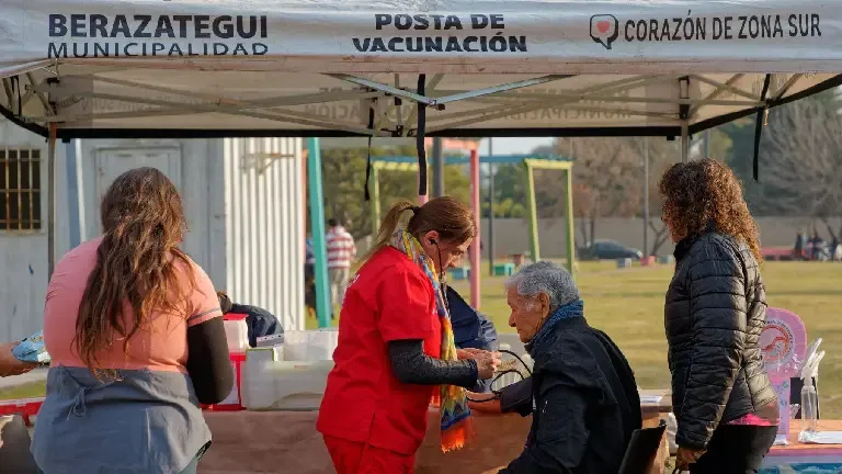 El Pato recibió servicios de salud gratuitos en jornada municipal