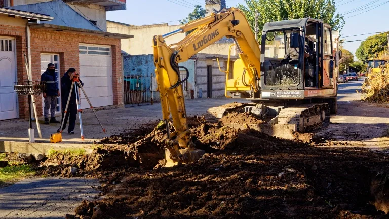 Mejoras en drenaje pluvial en Villa España