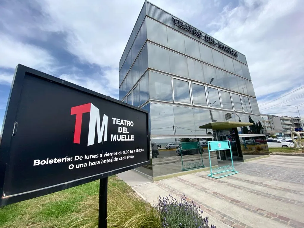 Capacitaciones en el Teatro del Muelle para agosto