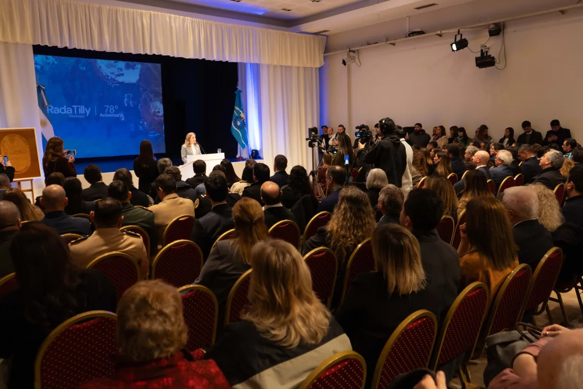 Rada Tilly firmó convenios para nuevas obras y mejoras en la ciudad