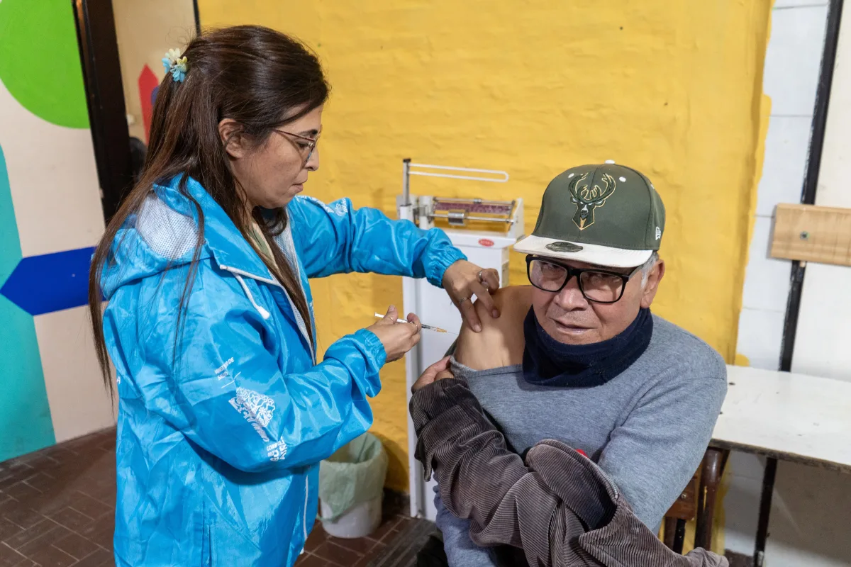 Campaña de vacunación gratuita contra la gripe en Florencio Varela