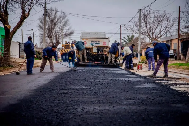 Cortes de tránsito en Santa Rosa por obras cloacales y pavimentación