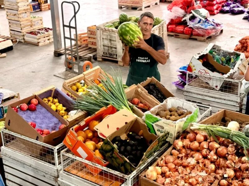 Mercado Municipal ofrece promociones para las compras del sábado