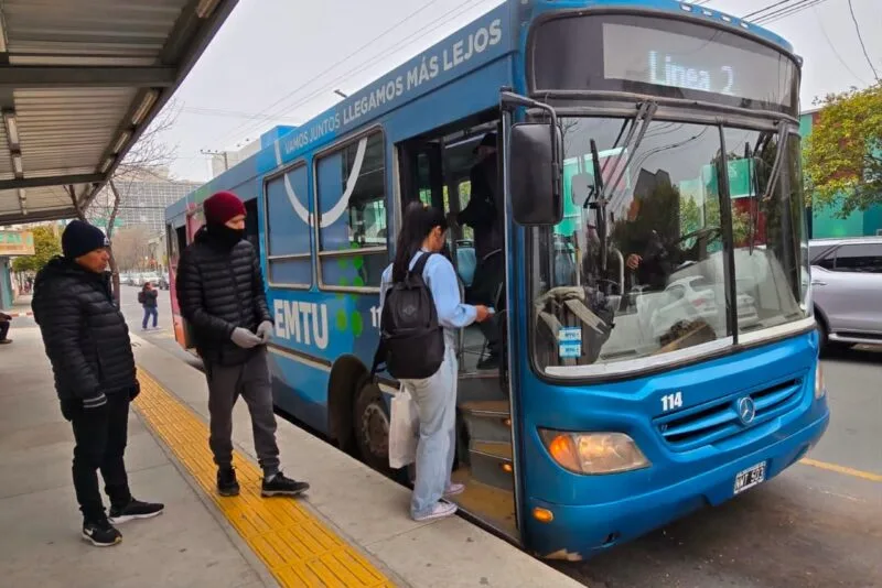 Vuelven los horarios habituales del EMTU en Santa Rosa