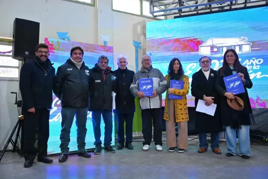 Entregaron bicicletas y reconocimientos en Potrero de los Funes