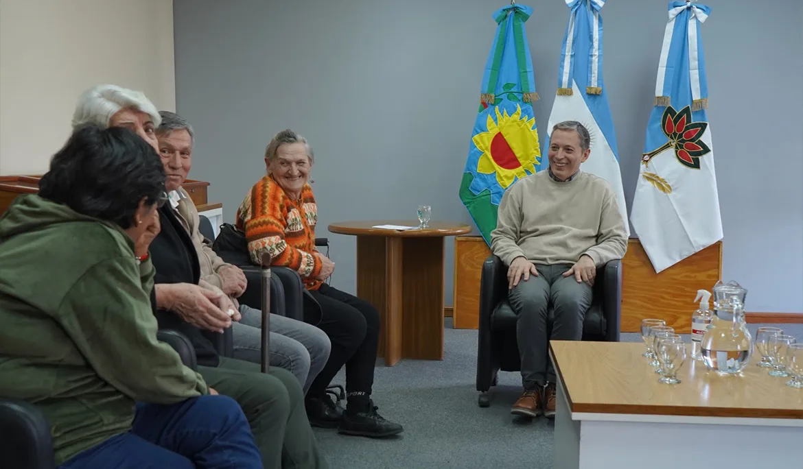 El Municipio apoyó al Centro de Jubilados de El Jagüel con materiales