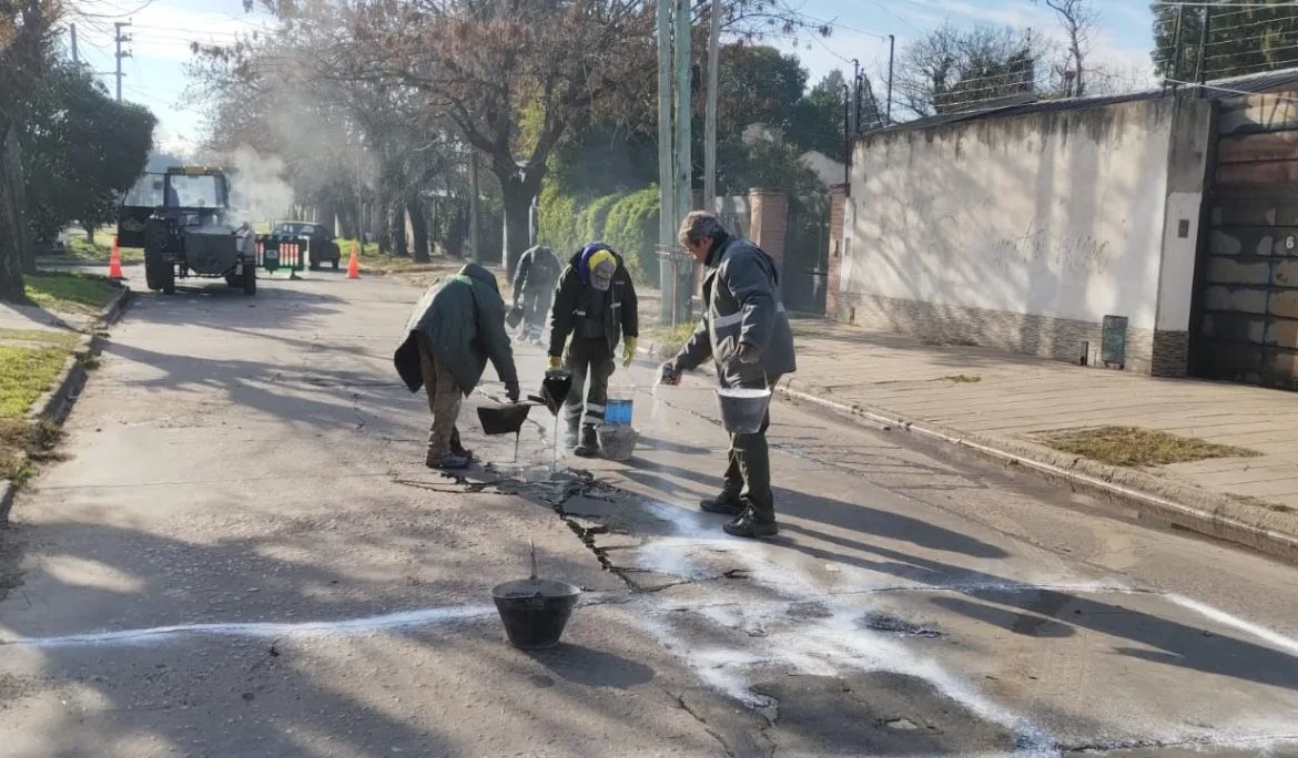 Mejoras en el pavimento de Monte Grande para optimizar el tránsito