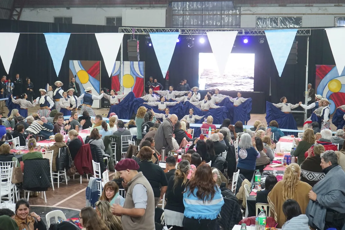 Éxito en el 4° Encuentro Regional de Peñas Folclóricas en Necochea