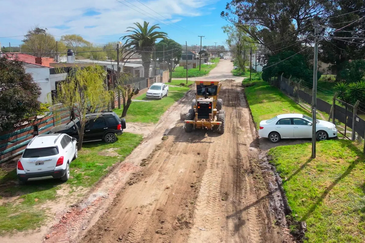 Mejoras en calles de tierra para vecinos de Necochea y Quequén