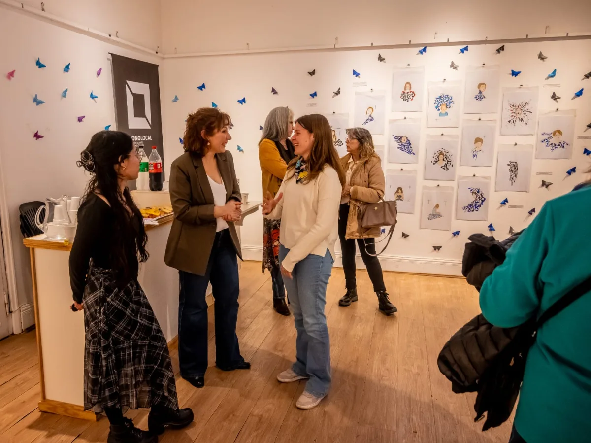 Exposición ‘Pulsa el Deseo’ de Sol Bernasconi en Tono Local