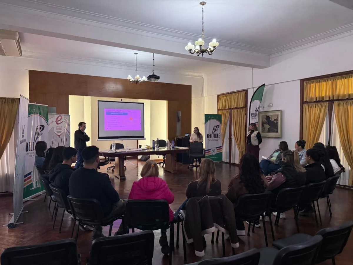 Más de 570 postulantes se preparan para trabajar en La Anónima