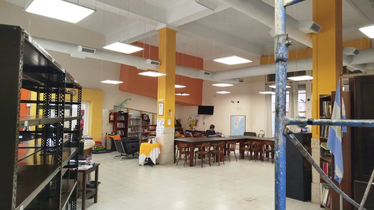 Mejoran la iluminación de la Biblioteca Ramón J. Cárcano