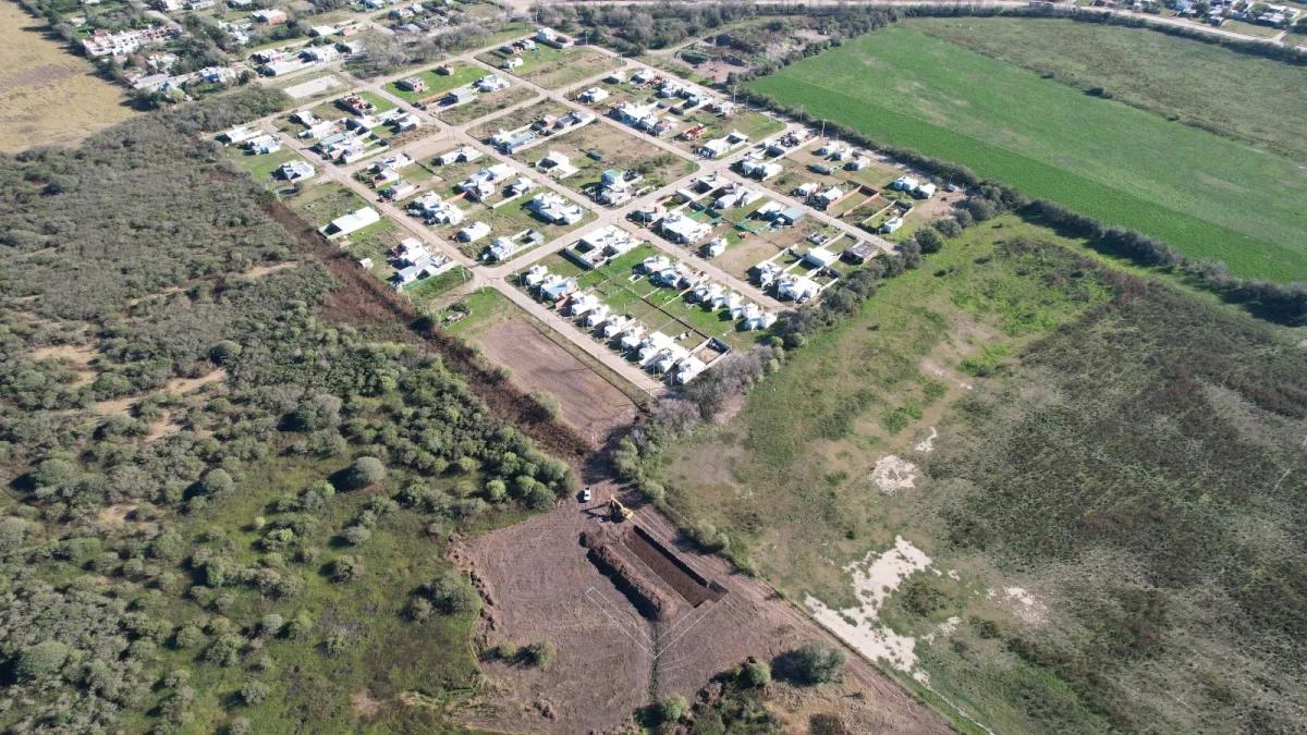 Obra de infraestructura hídrica en el sur para controlar lluvias