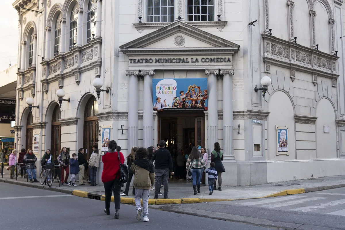 Teatro y música gratis en las vacaciones de invierno en La Comedia