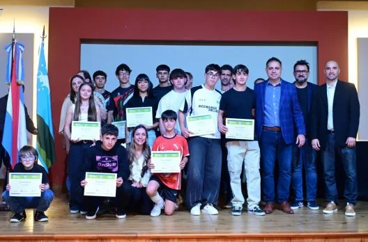 Entrega de Becas Deportivas Municipales 2026 en Gualeguaychú