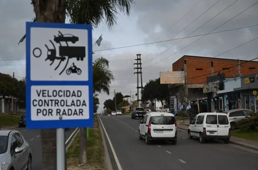 Gualeguaychú implementa fotomultas en semáforos desde el 20 de julio