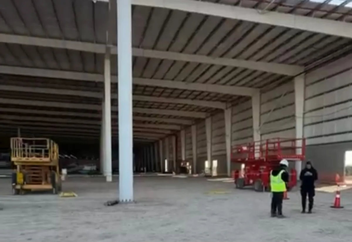 Clausuraron la obra de Mercado Libre tras la muerte de un operario