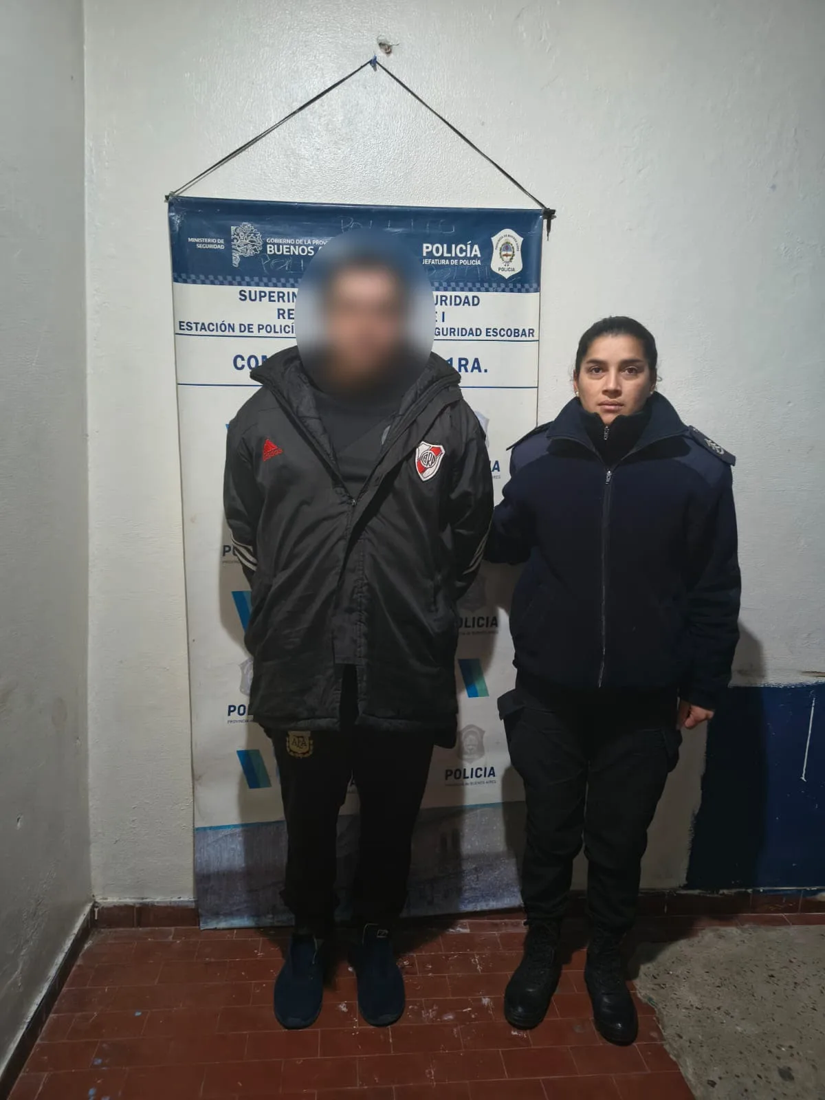 Dos detenidos tras agresiones a policías en festejos en Maquinista Savio
