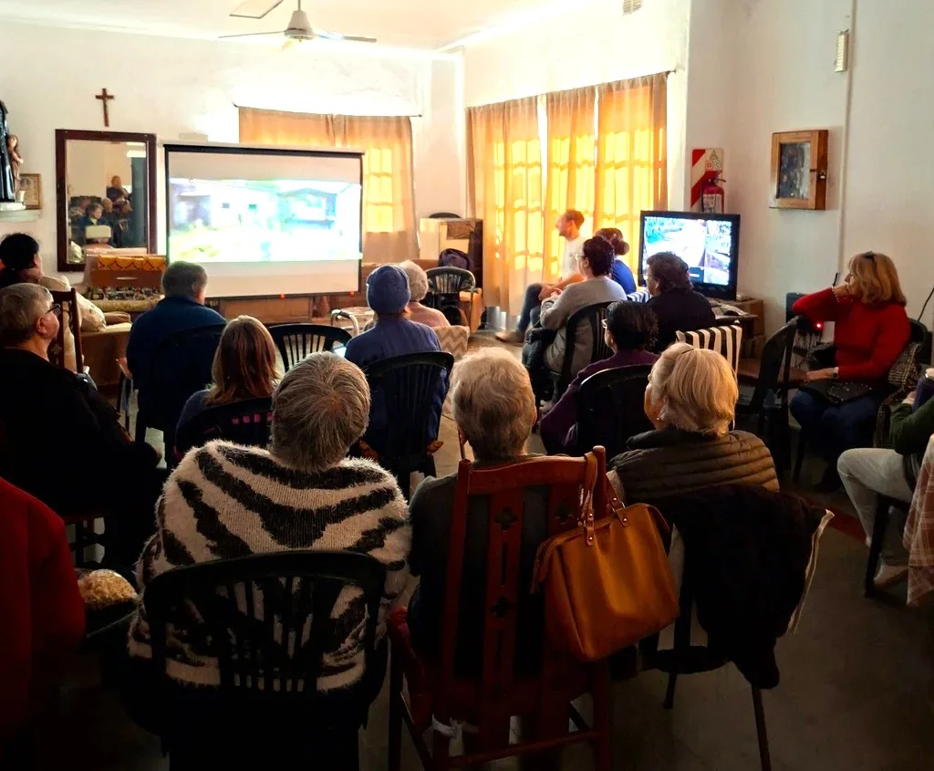 Actividades gratuitas para adultos mayores en la Casita Municipal