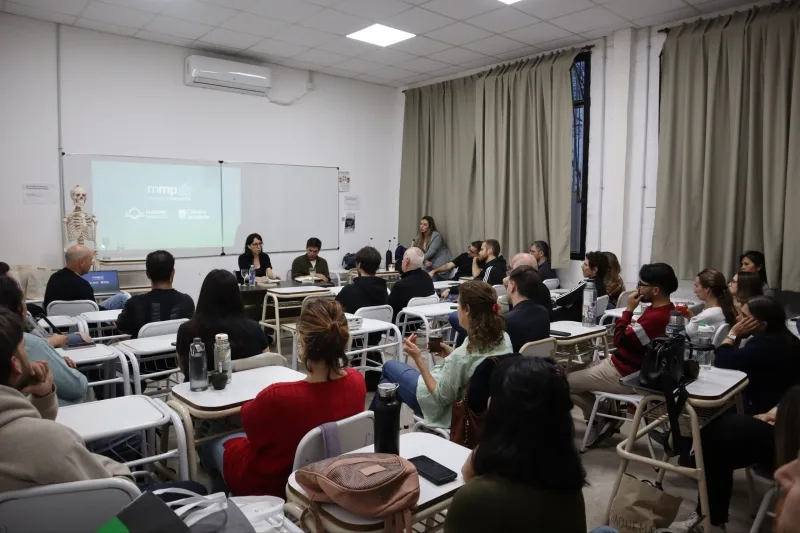 Encuentro sobre Eva Perón en el Polo Universitario de Marcos Paz