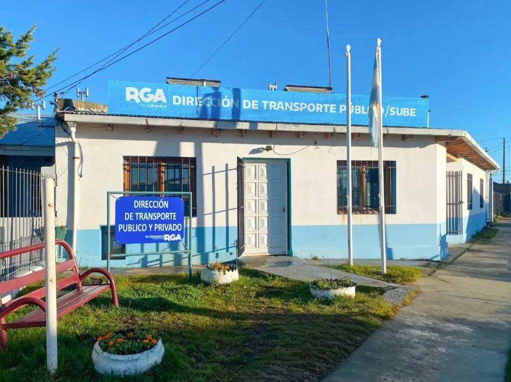 Más de 200 inscripciones en Río Grande para plataformas de transporte