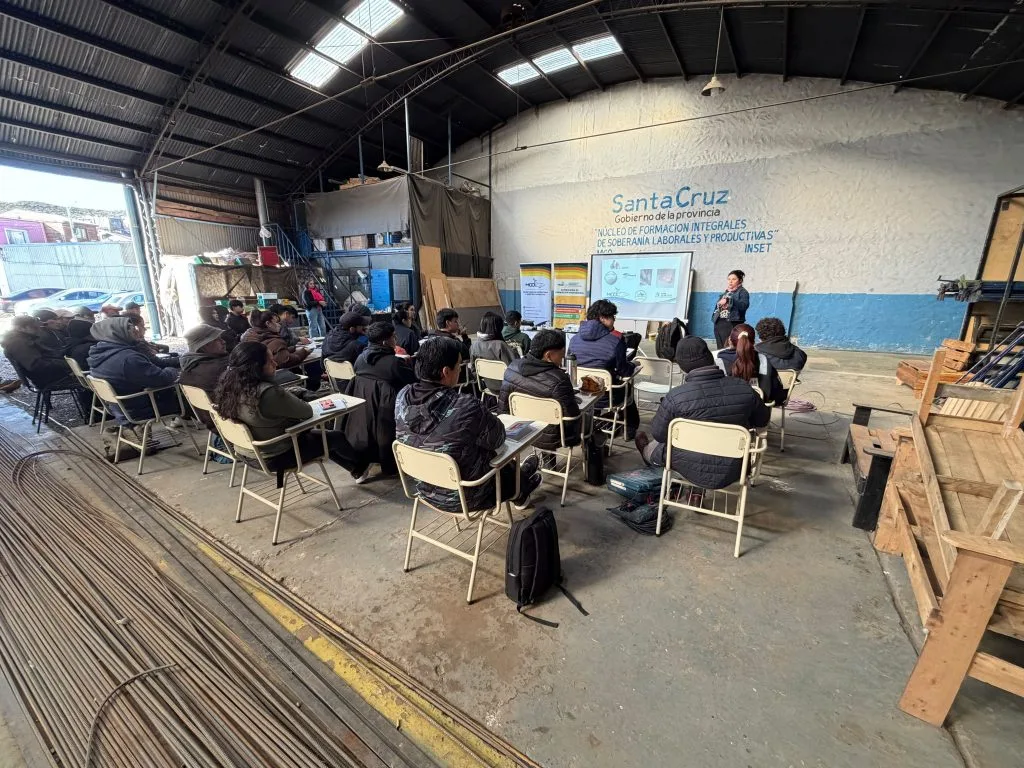 Capacitación en construcción en seco para la comunidad