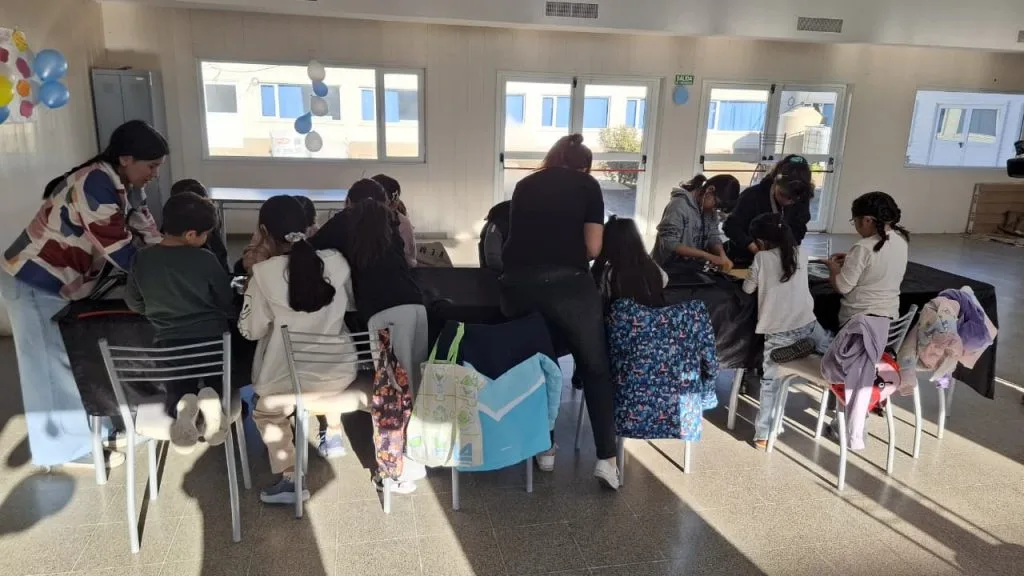 El CIC 17 de Octubre realizó un taller de repostería para niños